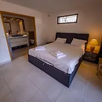 Villa St Aygulf - Marinade 280 M De La Fréjus